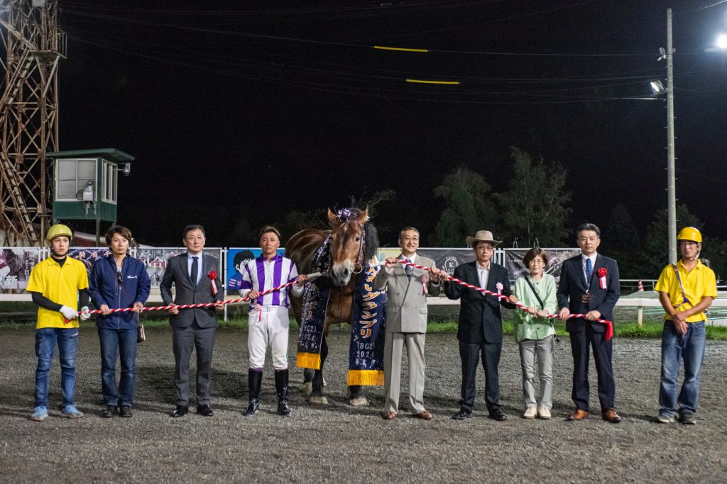 メムロボブサップの関係者