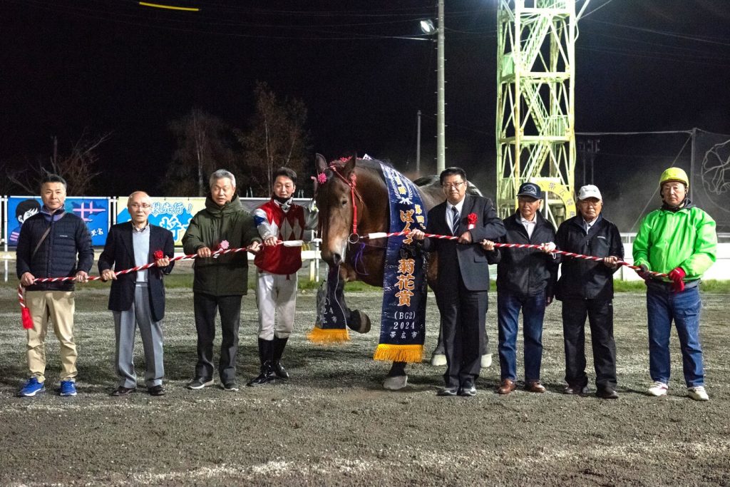ばんえい菊花賞を勝ったスマイルカナの関係者