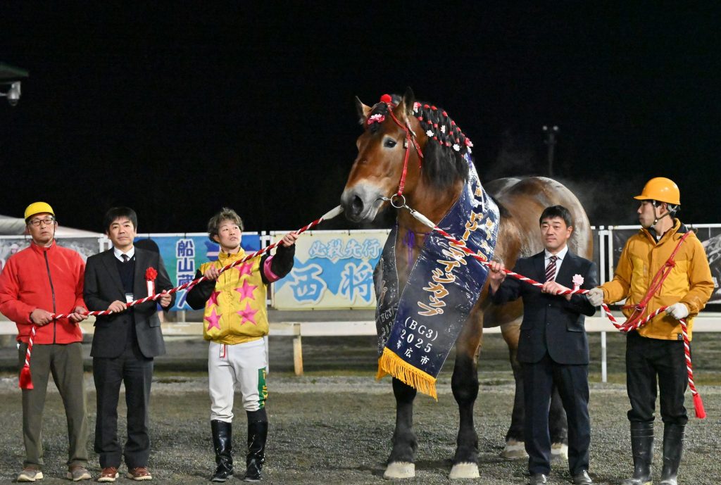 第16回ドリームエイジカップを制したタカラキングダムの関係者