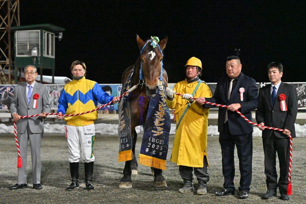 第27回ヤングチャンピオンシップを制したキングウンカイの関係者