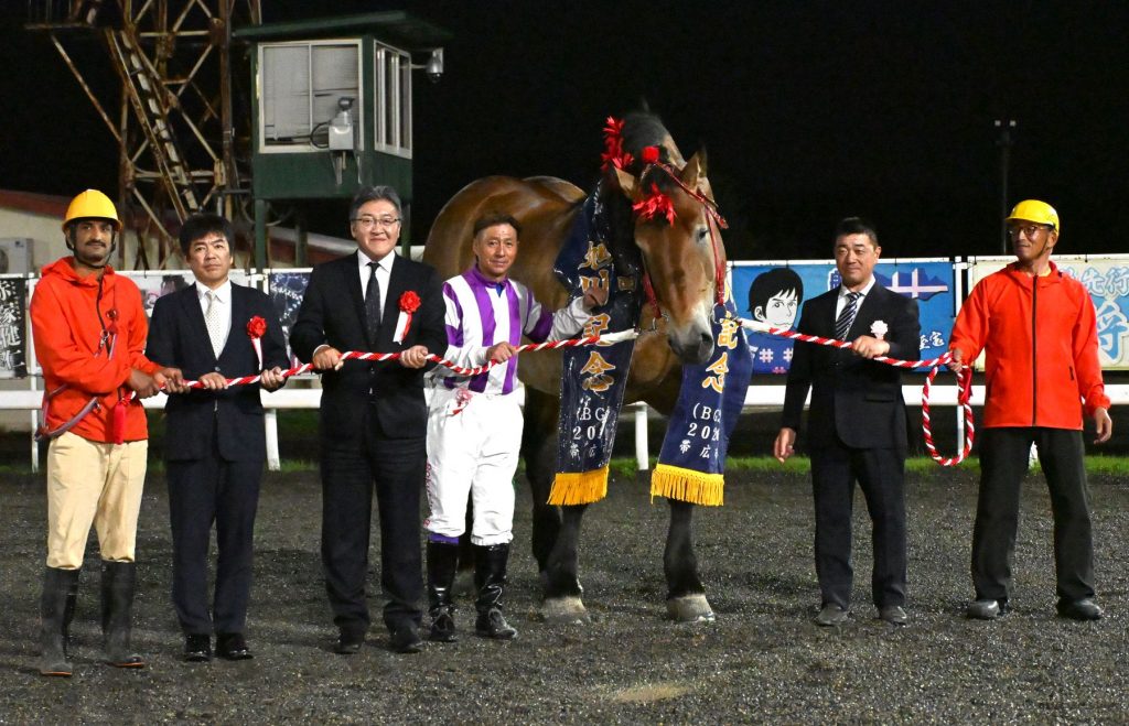 第57回旭川記念を制したタカラキングダムの関係者
